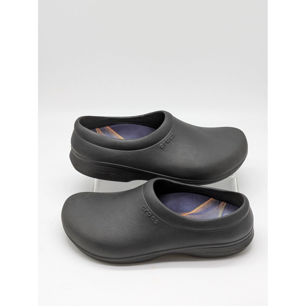 Crocs Bistro Work Clogs Womens Size 7 Black Slip Resistant Nursing Chef Shoes